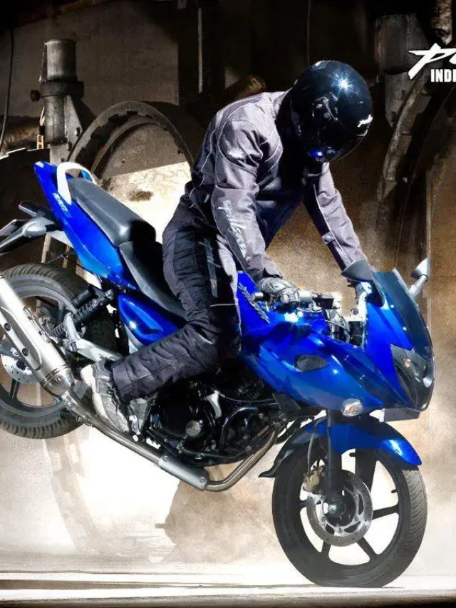 मार्किट में रोब जमाने आई Bajaj Pulsar 220 F bike कीमत बस इतनी